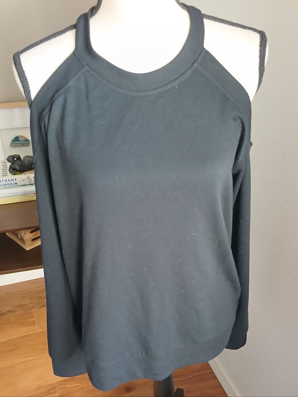 New York & Company Black Cold-Shoulder Sweatshirt